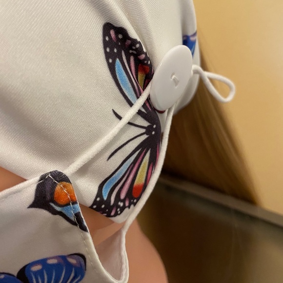 White Multi-Color Butterfly Head-Wrap Face Mask - Picture 3 of 4